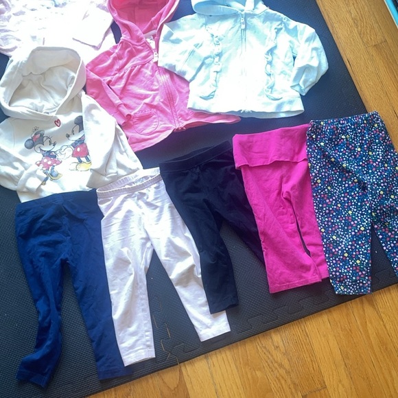 HUGE Baby Girl Clothing Bundle Size 18M - Picture 3 of 4